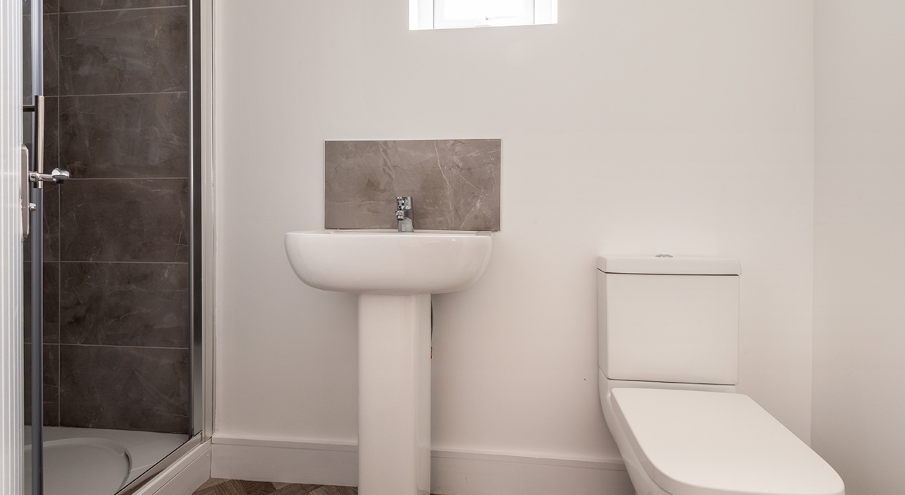 Bathroom - 54 Delce Road